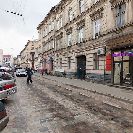 Leogrand Apartments Panteleimona Kulisha 27 Lviv Exterior foto