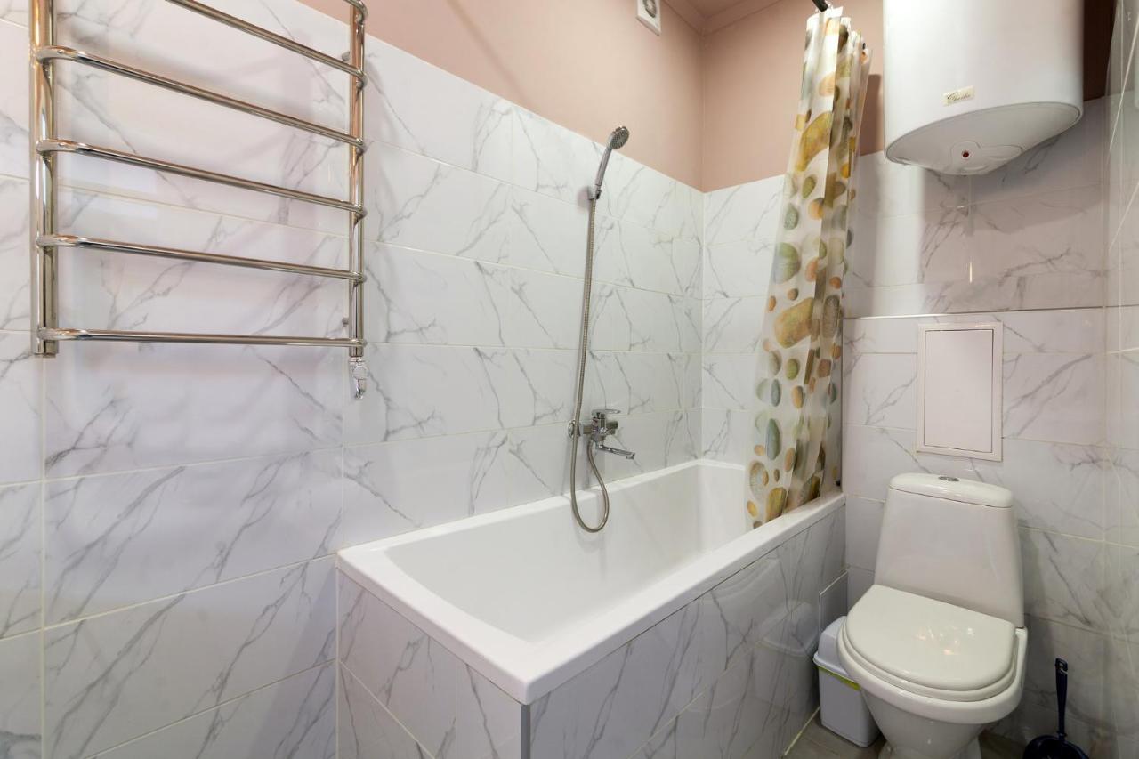 Leogrand Apartments Panteleimona Kulisha 27 Lviv Exterior foto